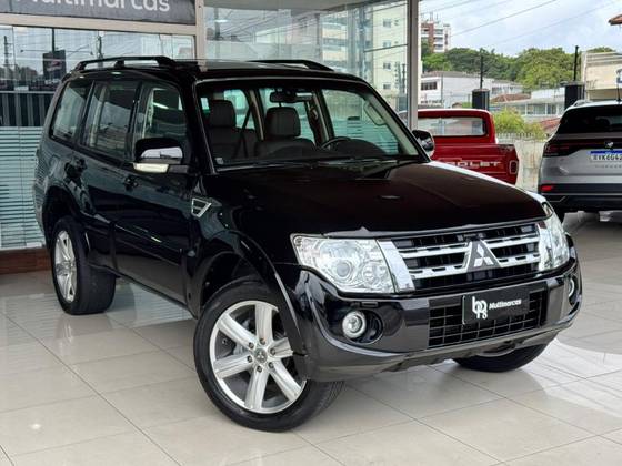 MITSUBISHI PAJERO FULL 3.8 HPE 4X4 V6 24V GASOLINA 4P AUTOMÁTICO